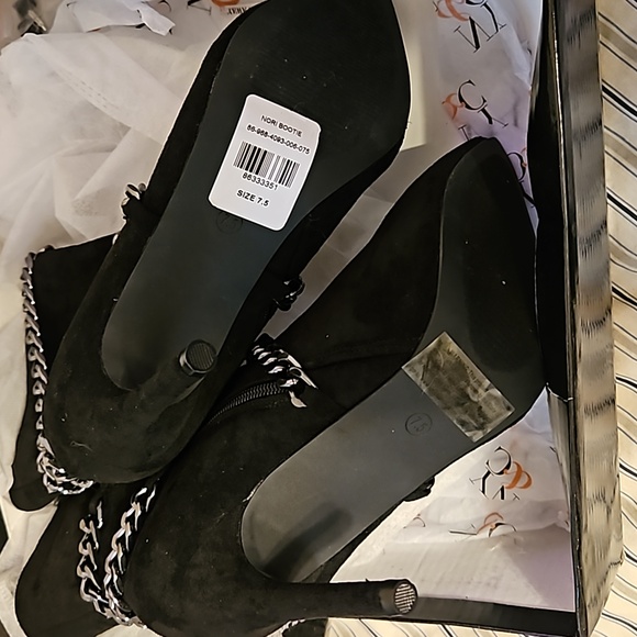 High heels - Picture 3 of 5